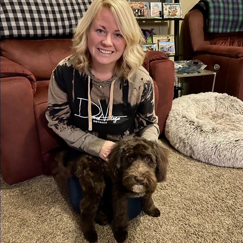 Meet your Posher, Lisa
